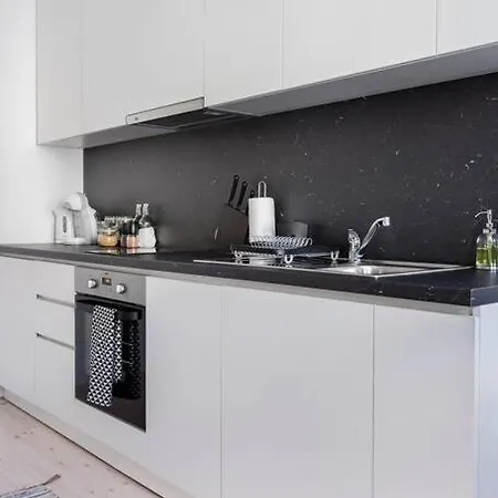 Sophisticated Gem In The Heart Of * София